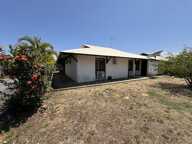 MAISON DE PLAIN-PIED *KOUROU, SECTEUR ÉCOLE DE MUSIQUE (973) — photo 2