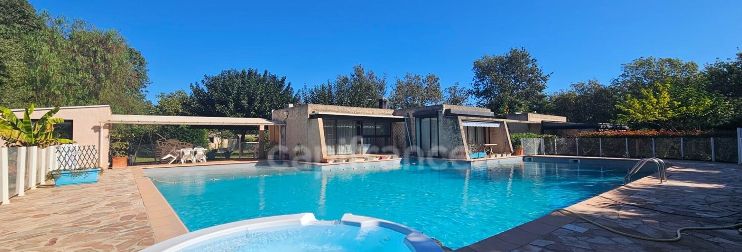 Maison 6 Pièces 210 m² à vendre à Hyères (83400)