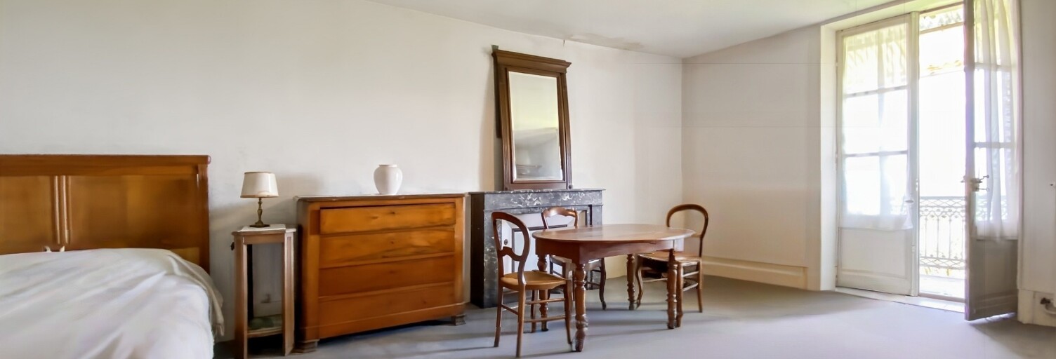 Maison 6 Pièces 234 m² à vendre à Tournus (71700)