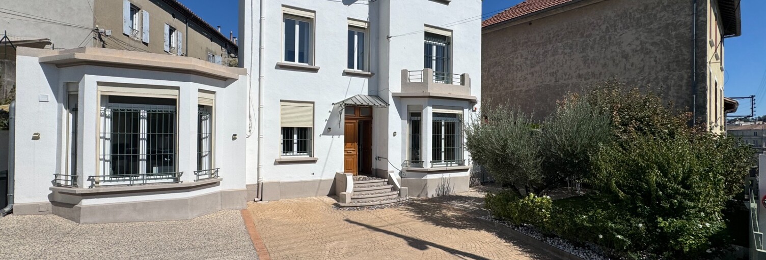 Maison 9 Pièces 191 m² à vendre à Alès (30100)