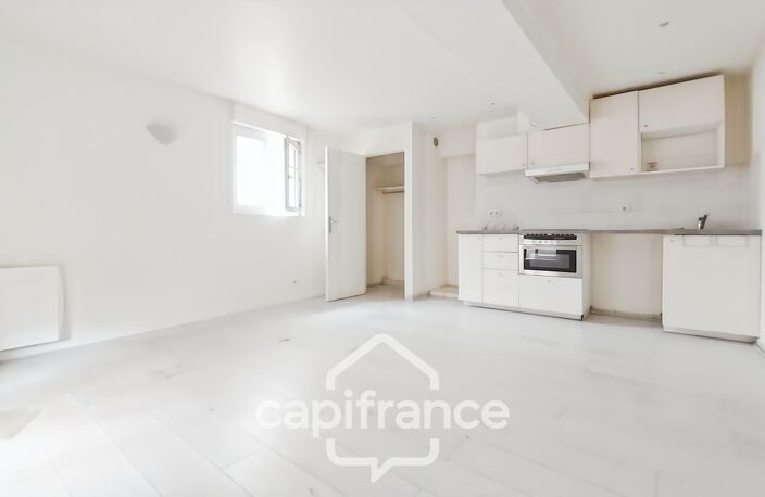 Boissy-Saint-Léger-A vendre studio 25,19 m2-5mn Mairie-10 mn RER A-Proche commerces-Idéal Investisseur ou 1er achat — photo 2