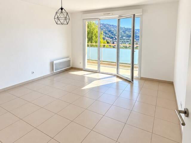 Appartement à vendre 2 pièces CARROS LES PLANS — photo du bien
