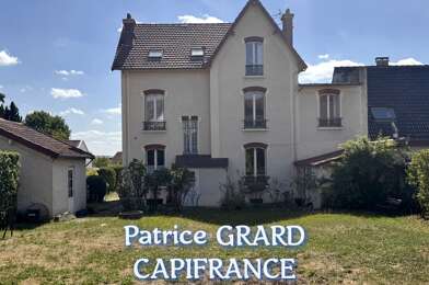 Maison 9 pièces 463275 €