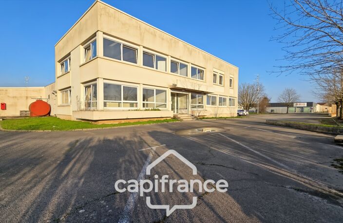 A vendre CHALON SUR SAONE, Local/bureau de 2009 m² sur terrain de 4971 m² — photo 2