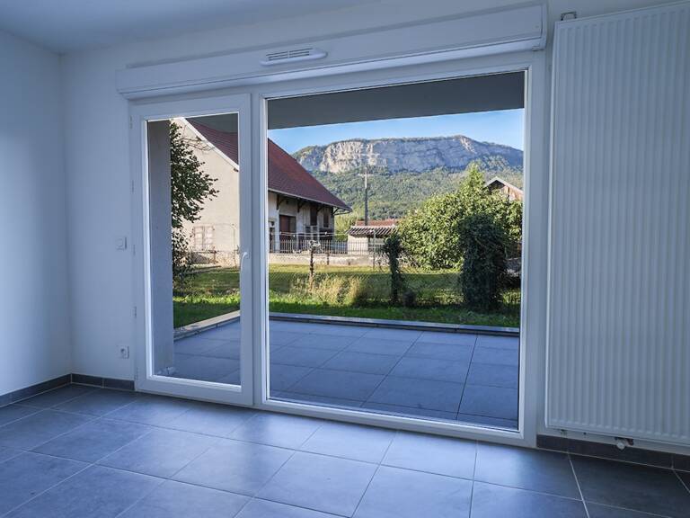 À vendre – T2 en rez-de-jardin avec terrasse et jardin à Saint-Pierre-en-Faucigny (74) — photo 1