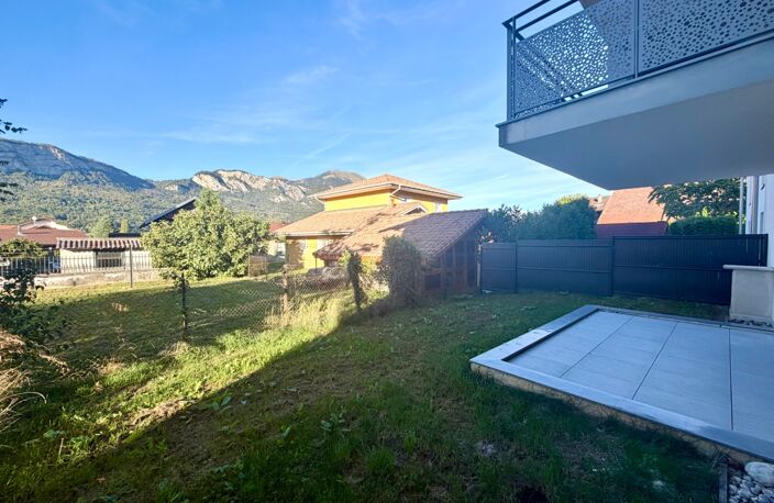 À vendre – T2 en rez-de-jardin avec terrasse et jardin à Saint-Pierre-en-Faucigny (74) — photo 4