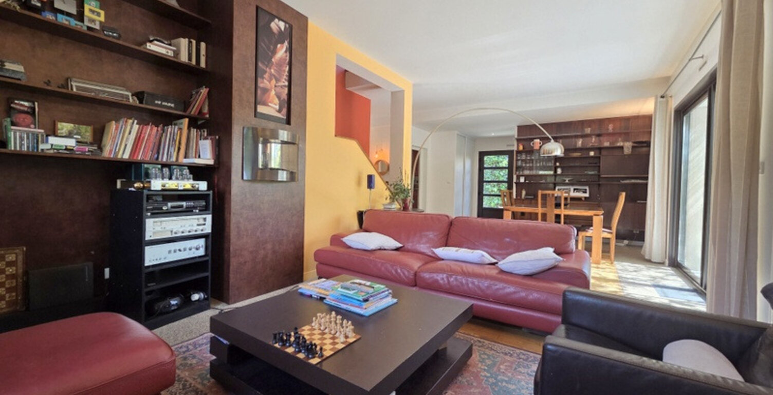 Maison à vendre 11 pièces CALUIRE ET CUIRE (69) — photo 1
