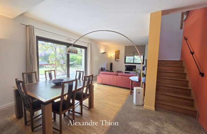 Maison à vendre 11 pièces CALUIRE ET CUIRE (69) — photo 3