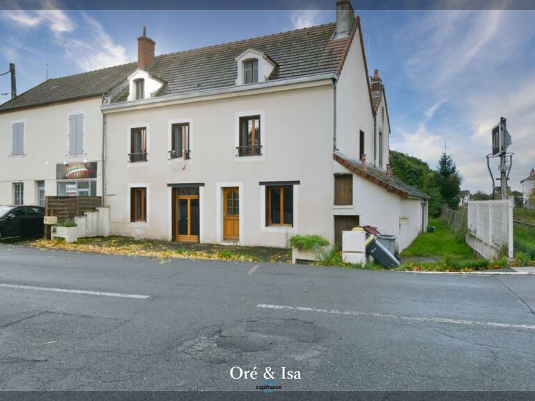 Immeuble de rapport à vendre HURIEL (03) 2 appartements + grange — photo 1