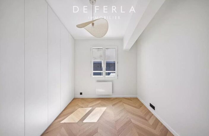 VERSAILLES MONTBAURON – TRIPLEX FAMILIAL, L'ESPRIT D'UNE MAISON DE VILLE — photo 5