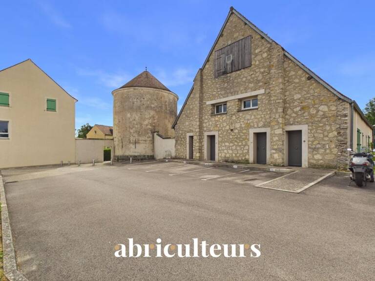 Coup de Cœur Assuré : Superbe T2 au cachet unique dans une ancienne Grange Dîmière à Survilliers (95470) — photo 1