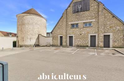 Survilliers : T2 48 m² rénové ancienne Grange Dîmière avec jardin et terrasse — Résidence de standing au calme — photo du bien