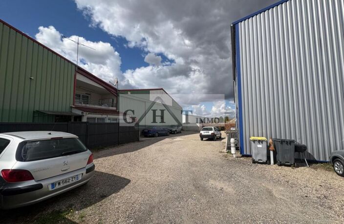 ENTREPOT A VENDRE CHATELET EN BRIE — photo 2