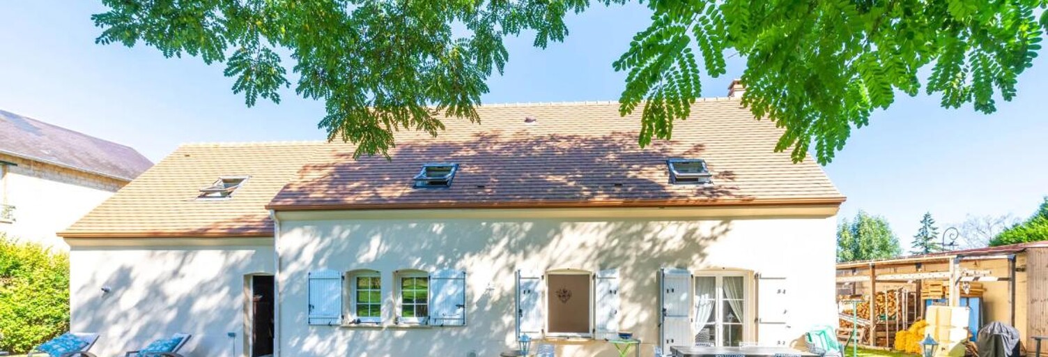 Maison 7 Pièces 140 m² à vendre à Ronquerolles (95340)