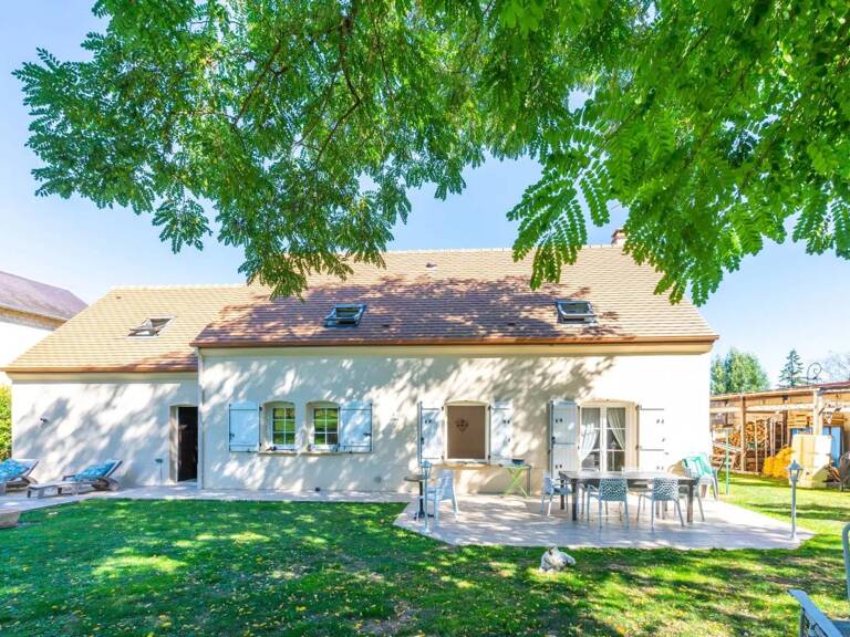 Maison de 7 pièces de 140 m² à Ronquerolles — photo 1