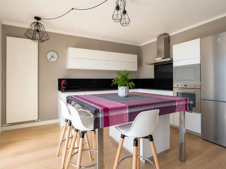 Appartement de 3 pièces de 67 m² à Aix-en-Provence — photo 1