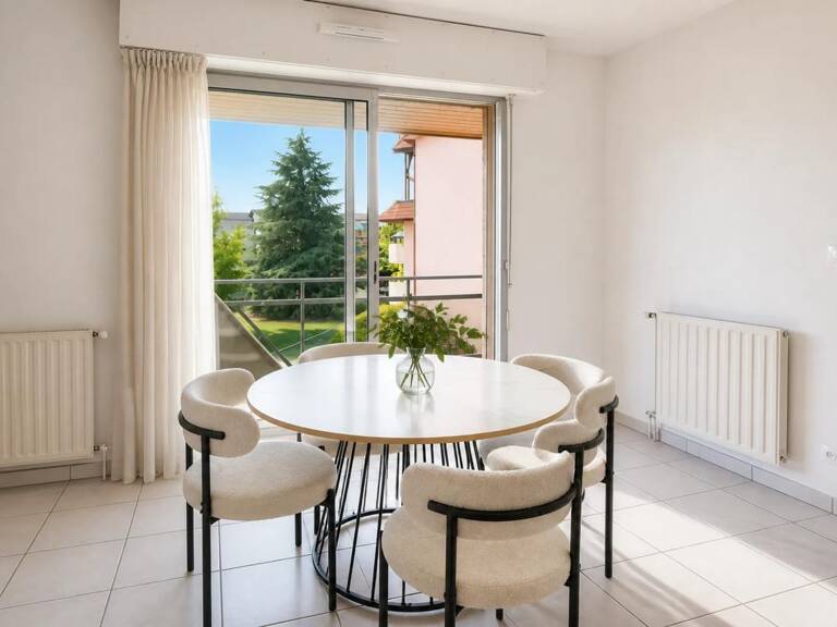 T1 de 33m² Ferney-Voltaire, avec parking/garage et parking ext — photo 1