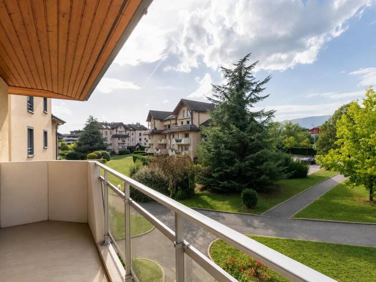 T1 de 33m² Ferney-Voltaire, avec parking/garage et parking ext — photo 1