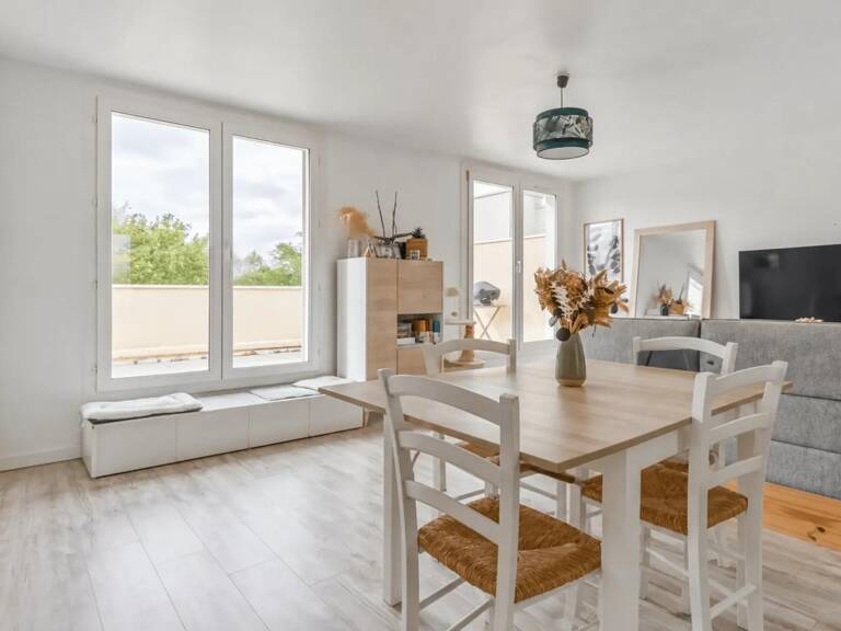 Appartement duplex 5 pièces de 94 m² avec terrasse plein sud à Maurepas — photo 1