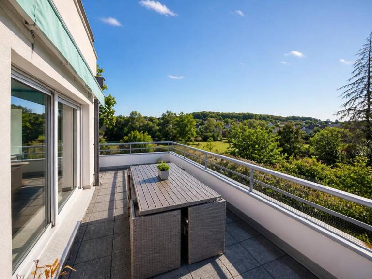 Appartement 4 pièces de 98 m² à Waldighofen au milieu d'un parc arboré — photo 1