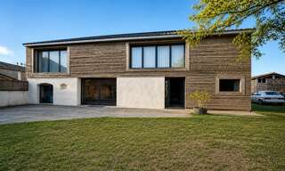 Maison 6 Pièces 254 m² à vendre à Val-de-Livenne (33860)
