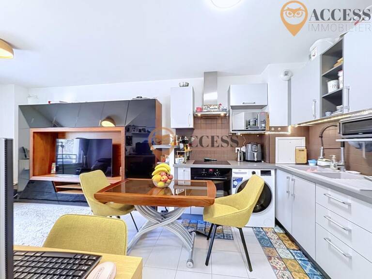 GROSLAY - Charmant F2 de 35m2, dans le secteur idéal ! — photo 1