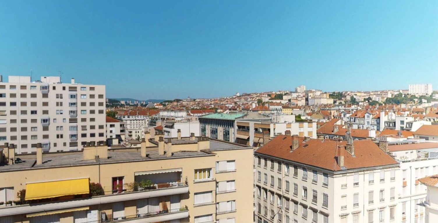 LYON 6ᵉ – Saint-Pothin | 99 m² en 9ᵉ étage | Vue panoramique Croix-Rousse | Garage disponible — photo 1
