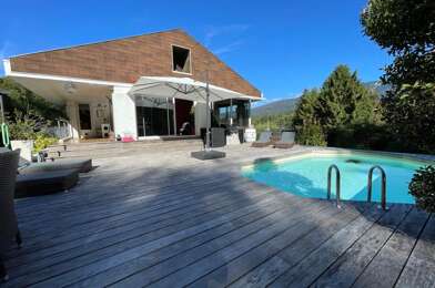 Maison 5 pièces 689000 €