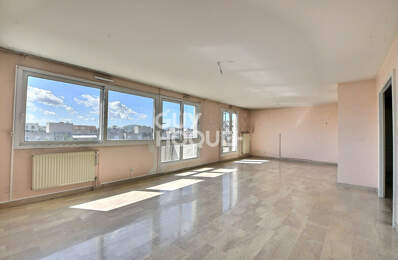 Sans Souci / Monplaisir - Dernier étage, appartement T6 de 155 m², Résidence Prestigieuse 'Les Jardins de l'Europe' Lyon 3ème (69003) — photo du bien