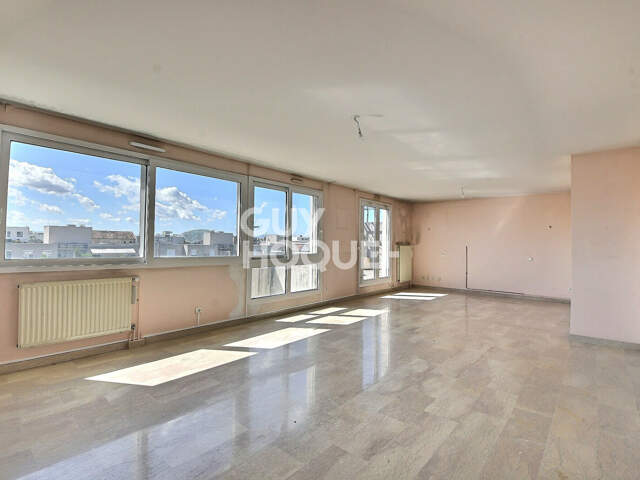 Sans Souci / Monplaisir - Dernier étage, appartement T6 de 155 m², Résidence Prestigieuse 'Les Jardins de l'Europe' Lyon 3ème (69003) — photo du bien