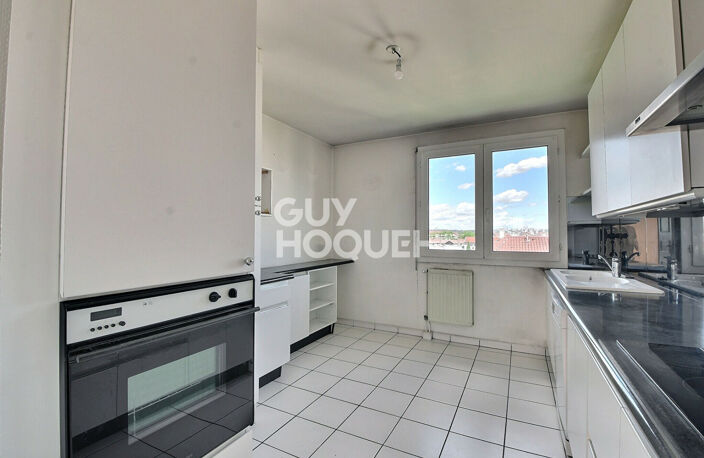 Sans Souci / Monplaisir - Dernier étage, appartement T6 de 155 m², Résidence Prestigieuse 'Les Jardins de l'Europe' Lyon 3ème (69003) — photo 5
