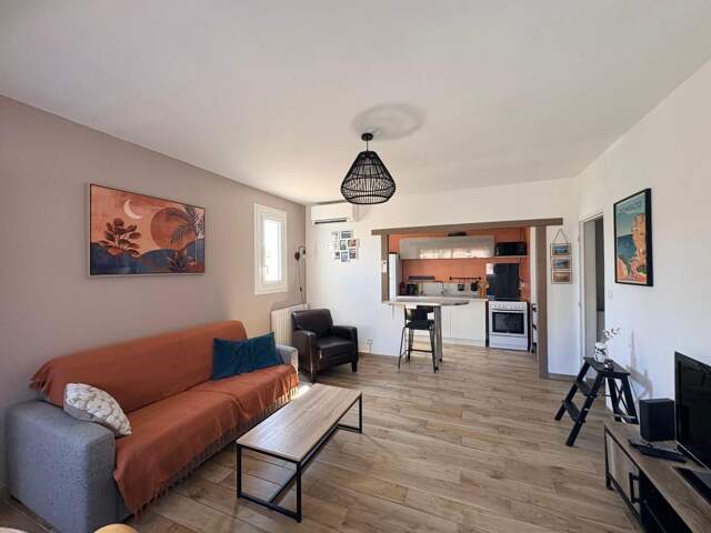 Appartement À Vendre t2 Hyères — photo du bien