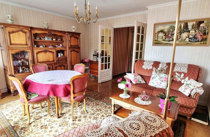 Appartement À Vendre — photo 3