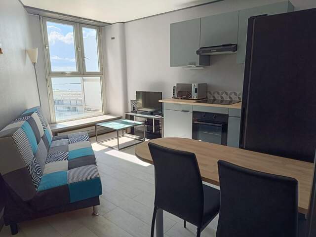 Appartement À Louer — photo du bien