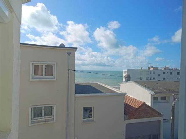 Appartement À Louer — photo du bien