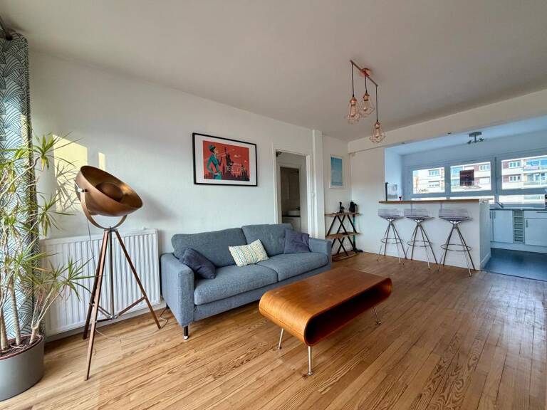 Appartement À Louer — photo 1