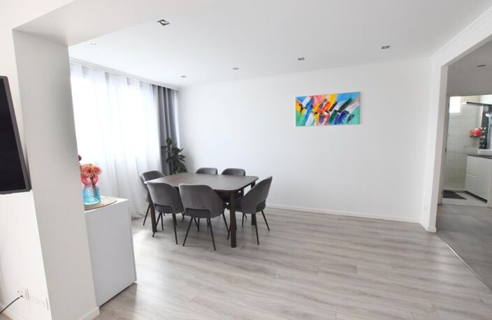 Appartement À Vendre Ste Foy Les Lyon — photo 3