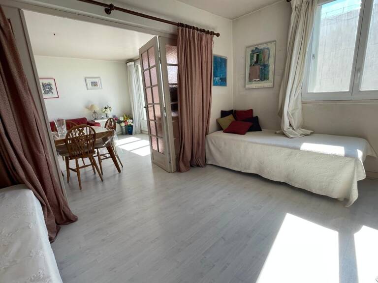 Appartement À Vendre — photo 1