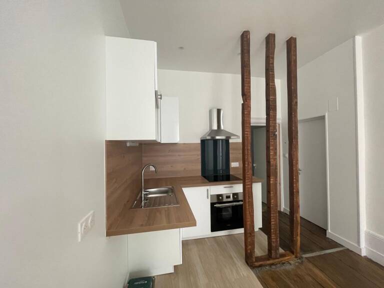 Appartement À Louer — photo 1