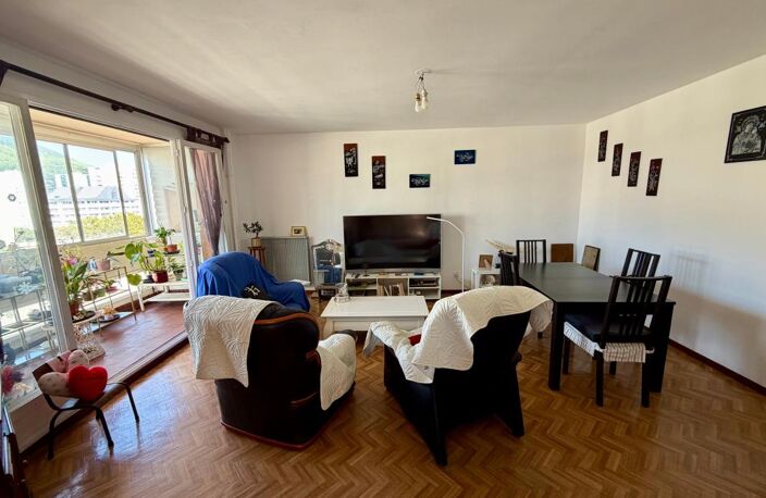 A VENDRE TOULON 83000 QUARTIER LA RODE APPARTEMENTEMENT TYPE 4 — photo 5