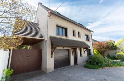 Maison Sainte Genevieve Des Bois 7 pièce(s) 138 m2 hab - 152 m² au sol — photo du bien