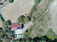 Superbe bâtisse de caractère avec piscine et grand terrain de 1,8 hectare — photo 2