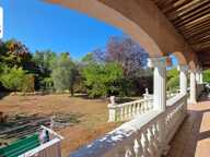 GRANDE VILLA AVEC 2 APPARTEMENTS INDEPENDANTS AU CALME ET SUR TERRAIN DE 2550 M2 — photo 3