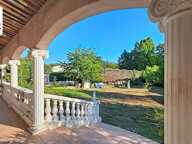 GRANDE VILLA AVEC 2 APPARTEMENTS INDEPENDANTS AU CALME ET SUR TERRAIN DE 2550 M2 — photo 4