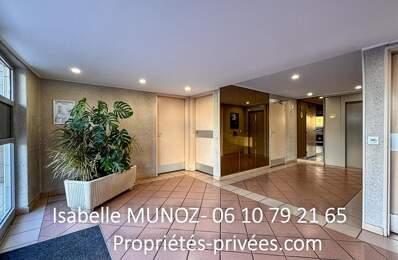 A louer appartement F1 Clermont -Ferrand — photo du bien