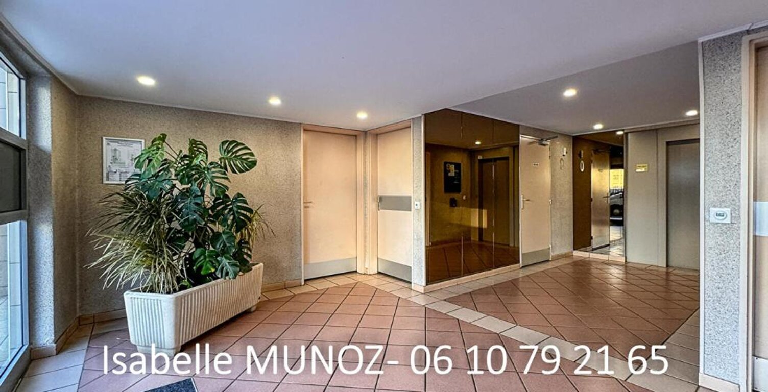 A louer appartement F1 Clermont -Ferrand — photo 1