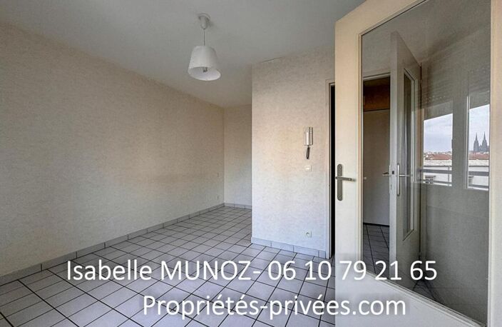 A louer appartement F1 Clermont -Ferrand — photo 2