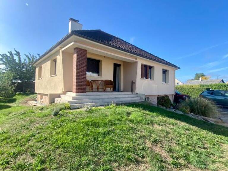 Maison de plain-pied avec sous-sol complet à Saint Germain Le Vasson — photo 1