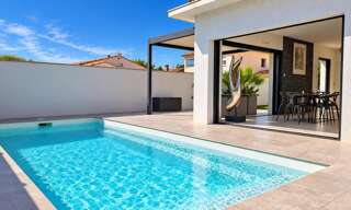 Maison 5 Pièces 131 m² à vendre à Saint-Cyr-sur-Mer (83270)