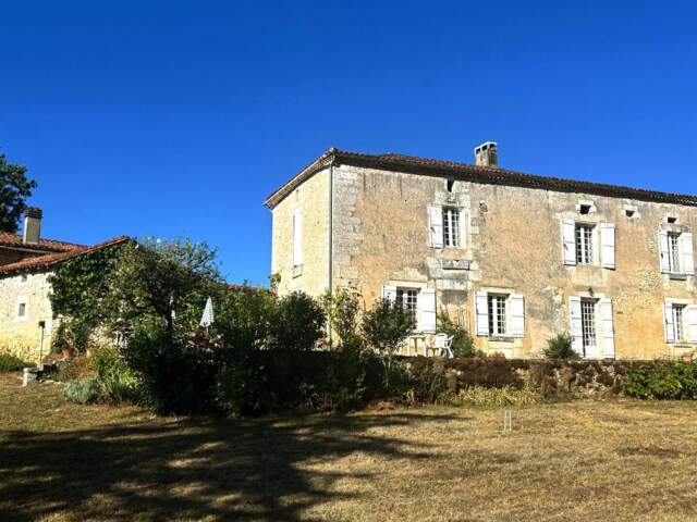Maison de maître Brantome En Perigord 11 pièce(s) 315 m2 — photo du bien